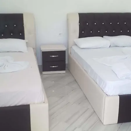 Anxhela * Ksamil